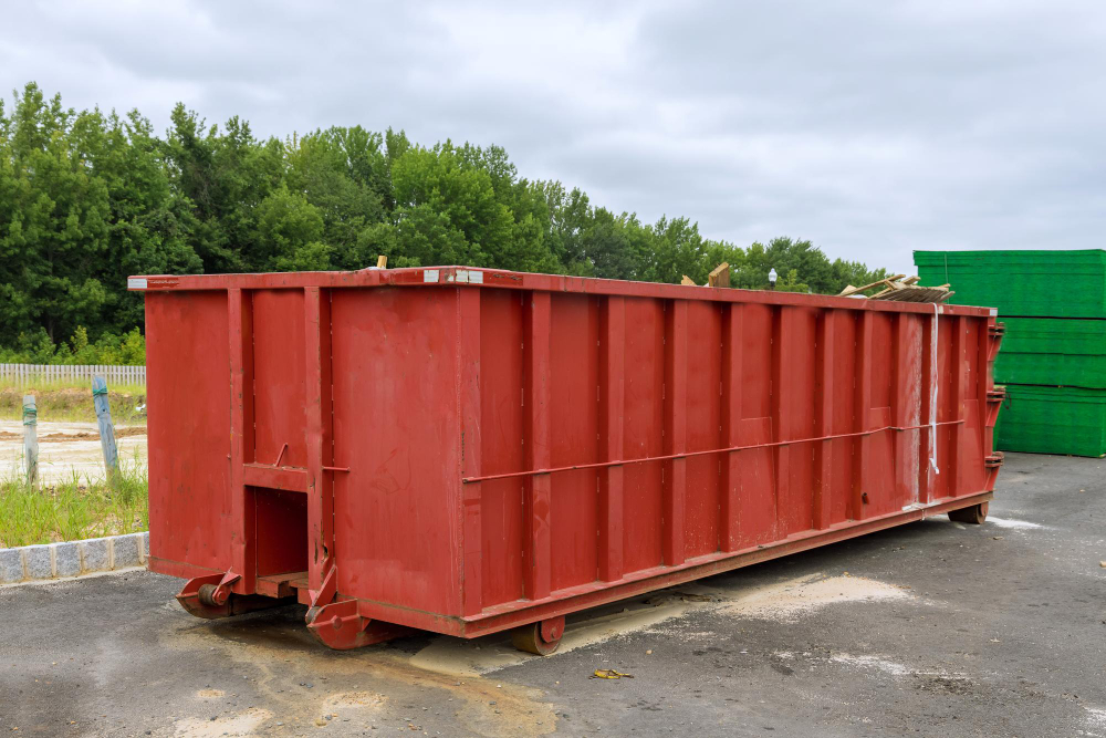 Why Contractors Should Rent Roll-off Dumpsters