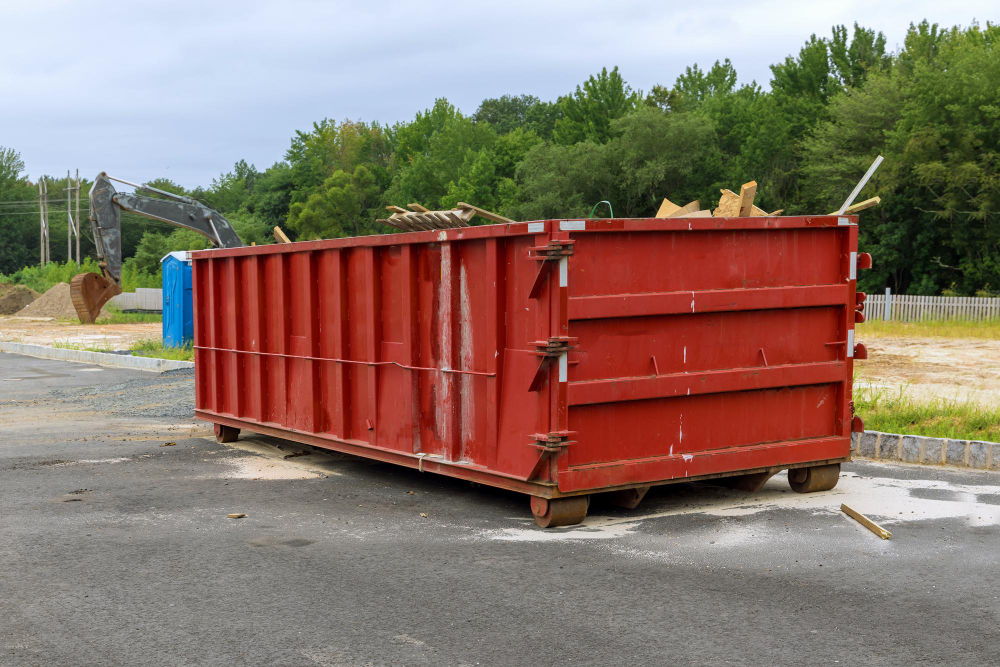 Manage Waste Better by Renting Roll-Off Dumpsters